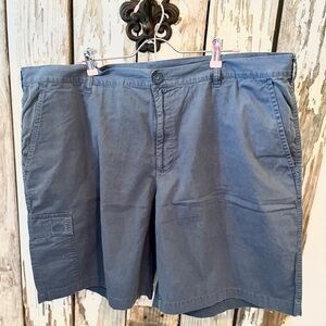 Mens Columbia size 44 cargo shorts blue